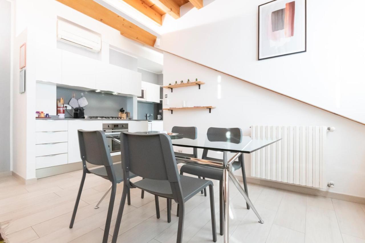Apartament Mansarda Cola Mediolan Zewnętrze zdjęcie