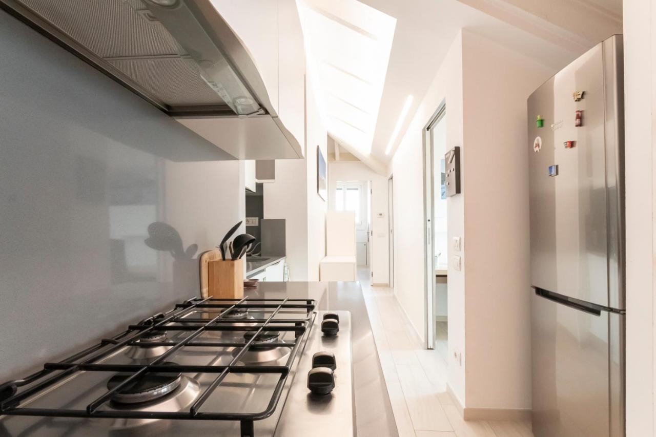 Apartament Mansarda Cola Mediolan Zewnętrze zdjęcie